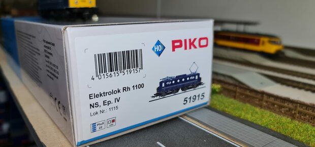 Piko NS E-Lok Blauw 1115 EP4